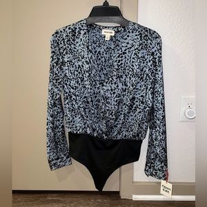 Open edit size S body suit NEW